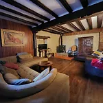 Kukuma Etxea Con Derecho A Cocina Country house Galarreta