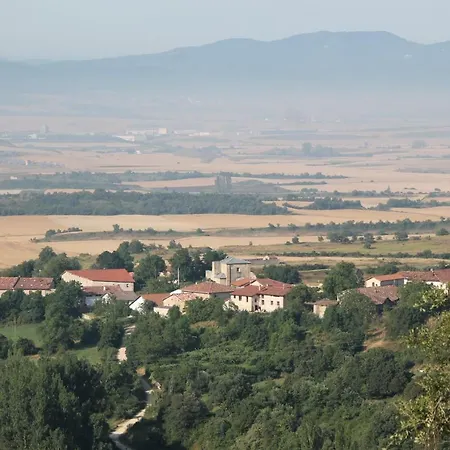 Kukuma Etxea Con Derecho A Cocina Country house